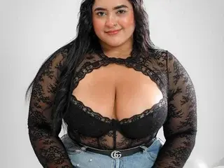 Luciilu  live sex cam
