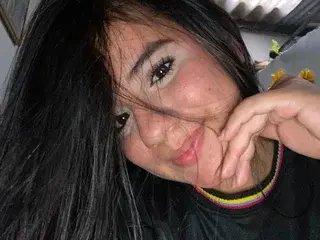 MiaBrown21  live sex cam