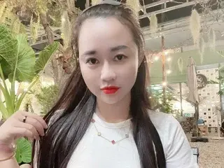 EmilyShow_96  live sex cam