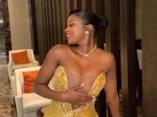 BustyWambui69  live sex cam