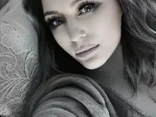 KatrinaKay25  live sex cam