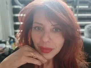 Kharhaa  live sex cam