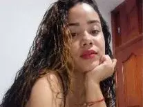 Luciana_Bloom  live sex cam