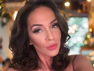 Jennifer_Hills  live sex cam