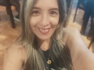 SweetAngeliLat  live sex cam