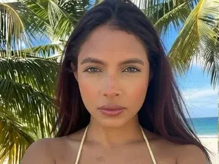 AlejaHarker  live sex cam