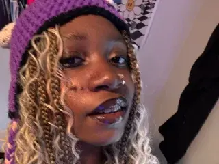 VampZenyata  live sex cam