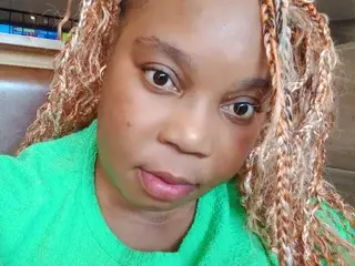 Lovelyboobs019  live sex cam