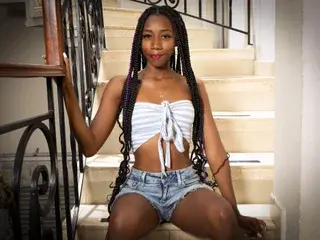 NatyLarson  live sex cam