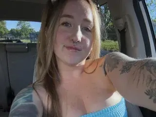 CharlieRayee  live sex cam