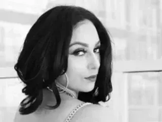 QueenJazminBoheme  live sex cam