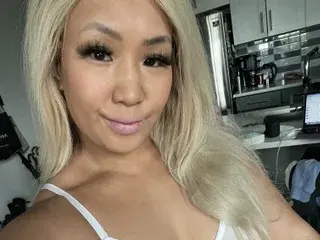 SIAonCamera  live sex cam