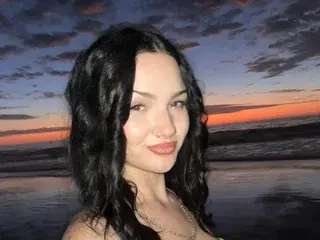IvyXrosee  live sex cam