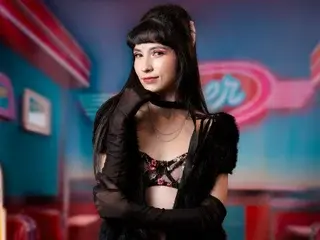 TaraHunter  live sex cam