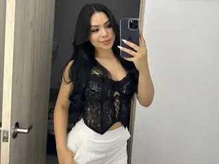 AbbyDiixon  live sex cam