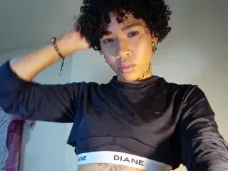 BittyVice  live sex cam