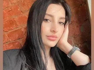 LydiaWildfire  live sex cam