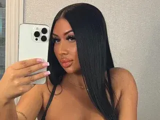 Miss_Martini_xo  live sex cam