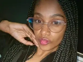 PamelaJames29  live sex cam