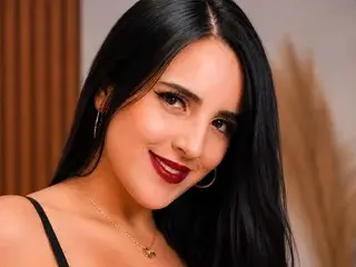 AlanaDesire  live sex cam