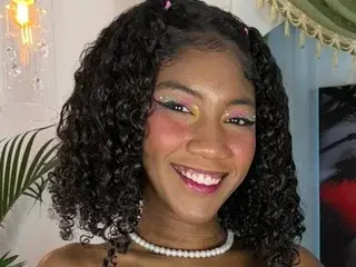 Lyrusshine  live sex cam