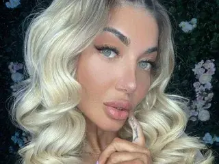 EllsaSin  live sex cam