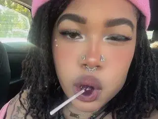 Sweetmelonns  live sex cam