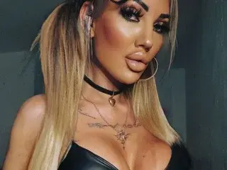 BritishTastyCherryxo  live sex cam