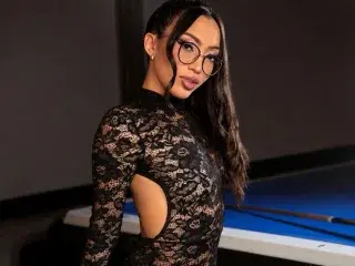 NaomiBendz  live sex cam
