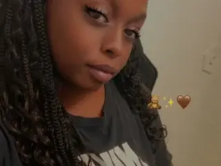 CreamyCoCoPuff  live sex cam