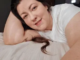 KayleeGraves  live sex cam