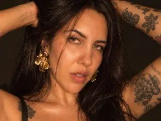 LolaDeLux  live sex cam