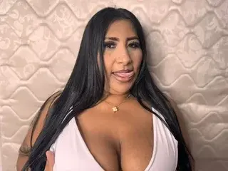 Nicole_sexy39  live sex cam
