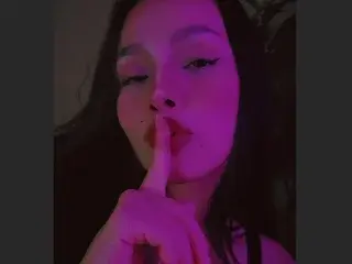 AnyaBabex  live sex cam