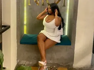 AmaraCollins  live sex cam