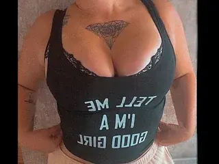 GiGi19X  live sex cam