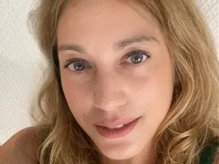 Rose_Angeli  live sex cam