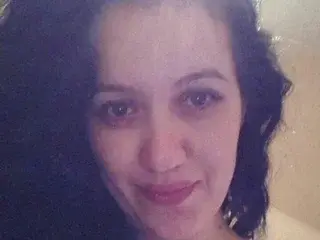 HotHoneyHot  live sex cam