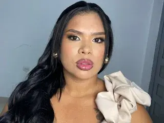 Naya_Lover  live sex cam