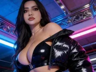 ShaydaRussell  live sex cam