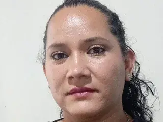 YuryVelvet  live sex cam