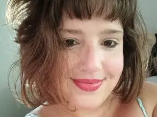 Mmmmary  live sex cam