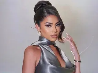 MadisonFerreiro  live sex cam