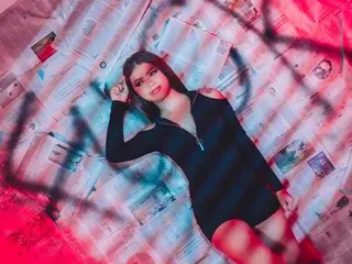 PaigeJaydeen  live sex cam