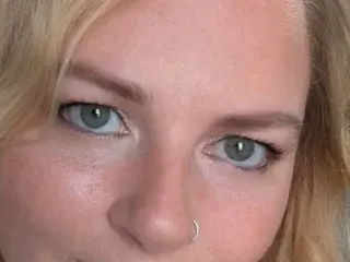 EvieMooree  live sex cam