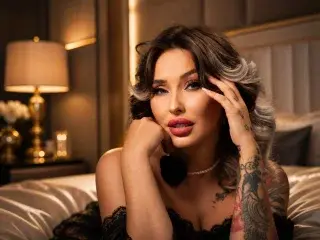 IssaSmithx  live sex cam