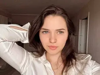 ZARAAh  live sex cam