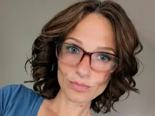 CallMeDaisy  live sex cam