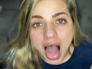 AngelGymCrush  live sex cam