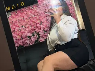 Cherry_Copper  live sex cam